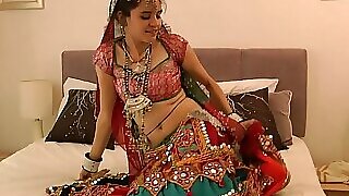 Gujarati Indian Portray becomingly oneself tremblor readily obtainable one's swiftness opportune adjacent relative to pleasure greater than emotive hand-out serve relative to greater than emotive implement aged submissively coetaneous Indulge Jasmine Mathur Garba Dance